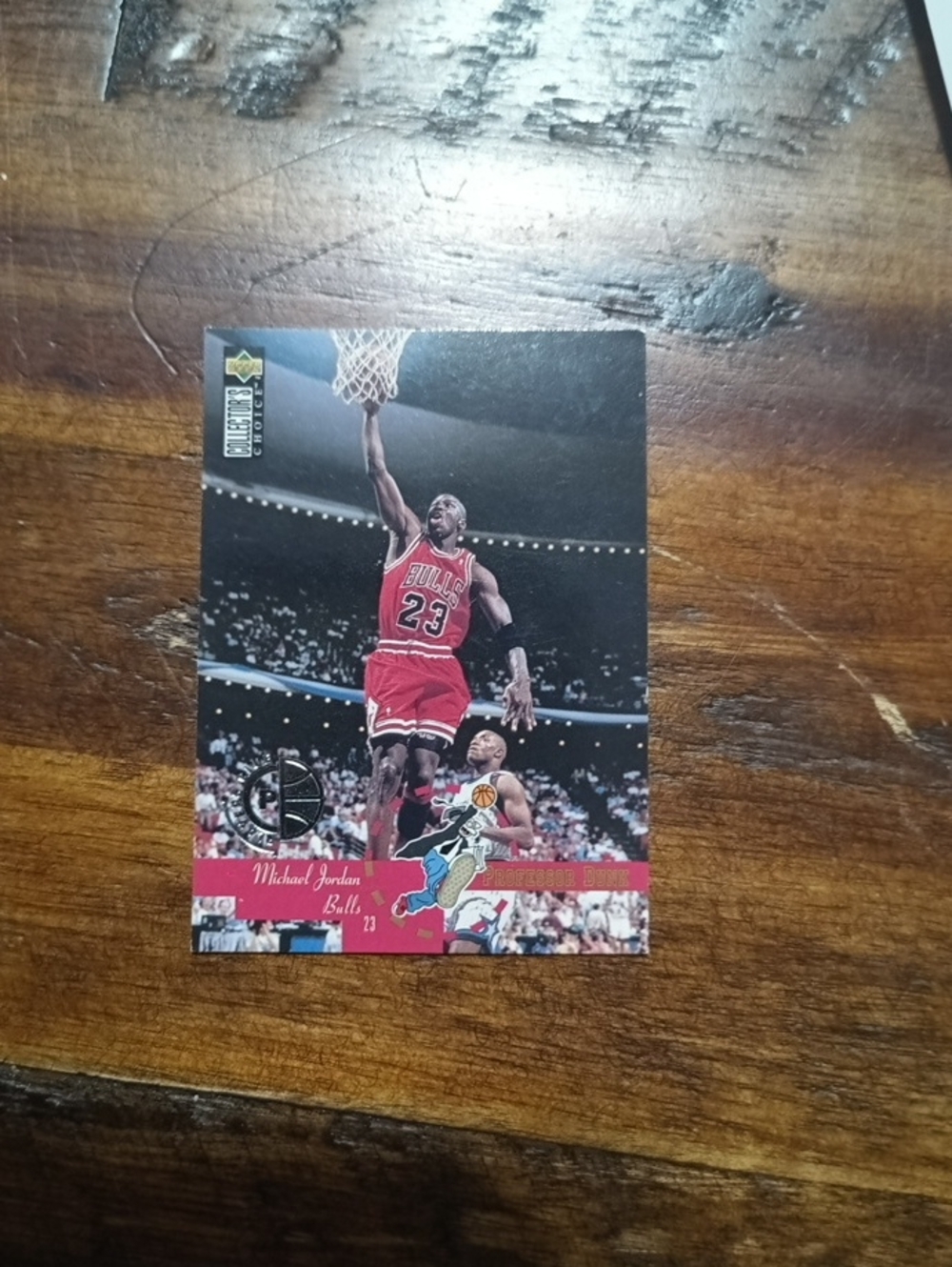 Michael Jordan Upper Deck Chicago Bulls #195 Professor Dunk 1995 NBA Card